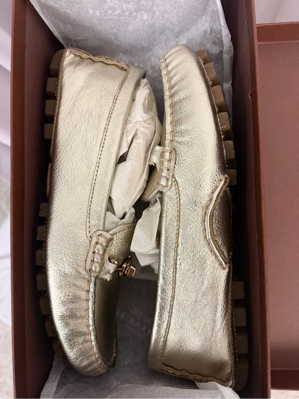 Coach Metallic Platinum Pebbled Leather Driving Moccasins with Bit Hardware 8.5M - Picture 11 of 13